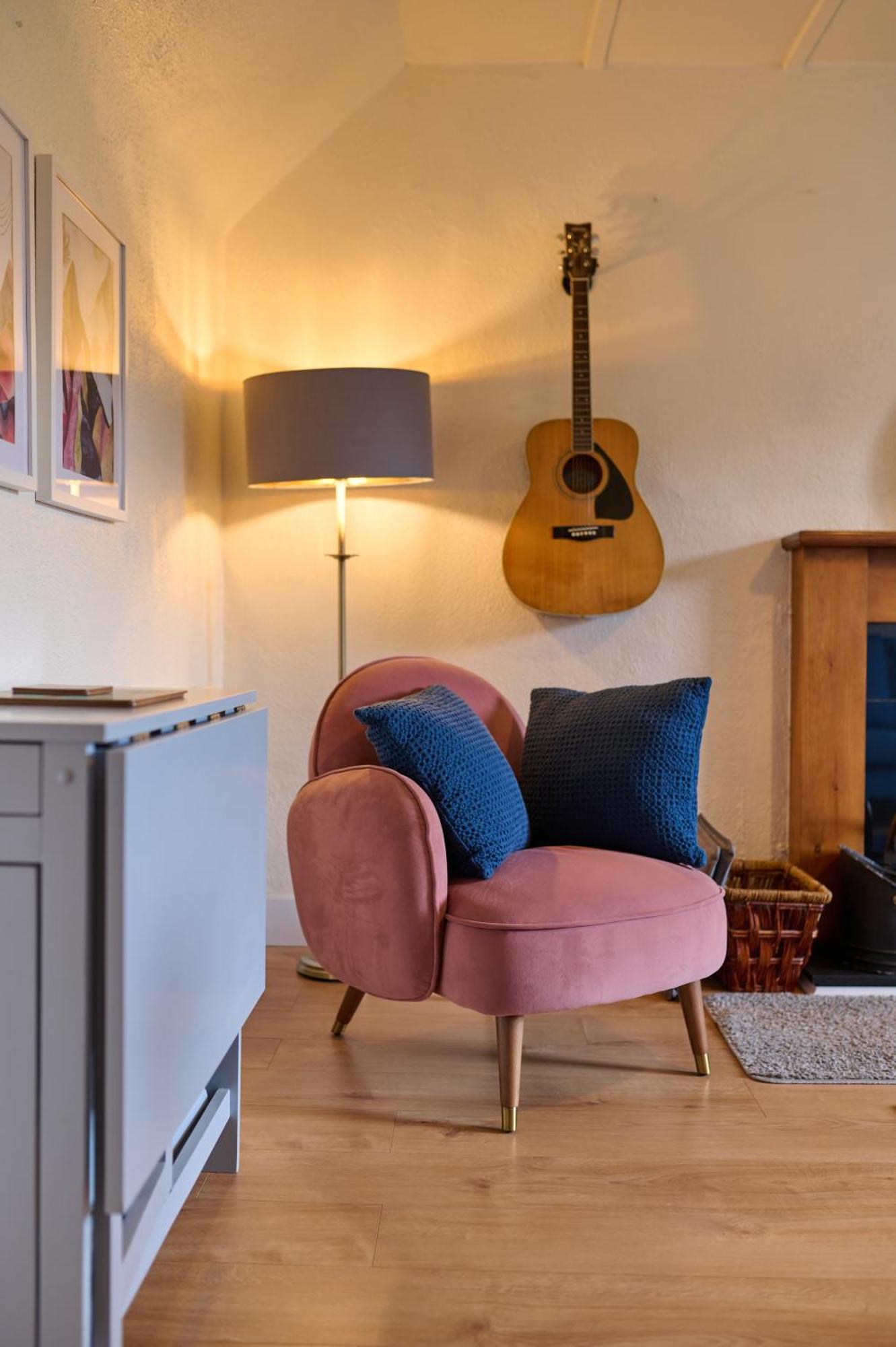 Charming Apt Nr Centre - Terrace & Street Parking Oban Bagian luar foto
